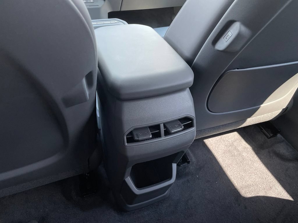New 2027 Kia EV3 Wind w/ Wind Fwd Nightfall Package image 27