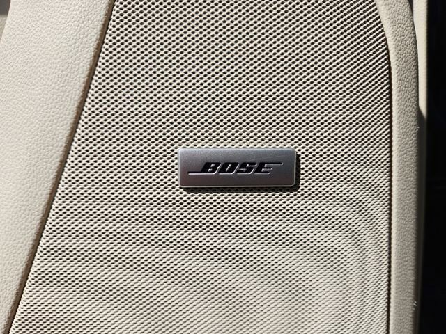 Used 2021 GMC Yukon Denali w/ Denali Premium Package image 18