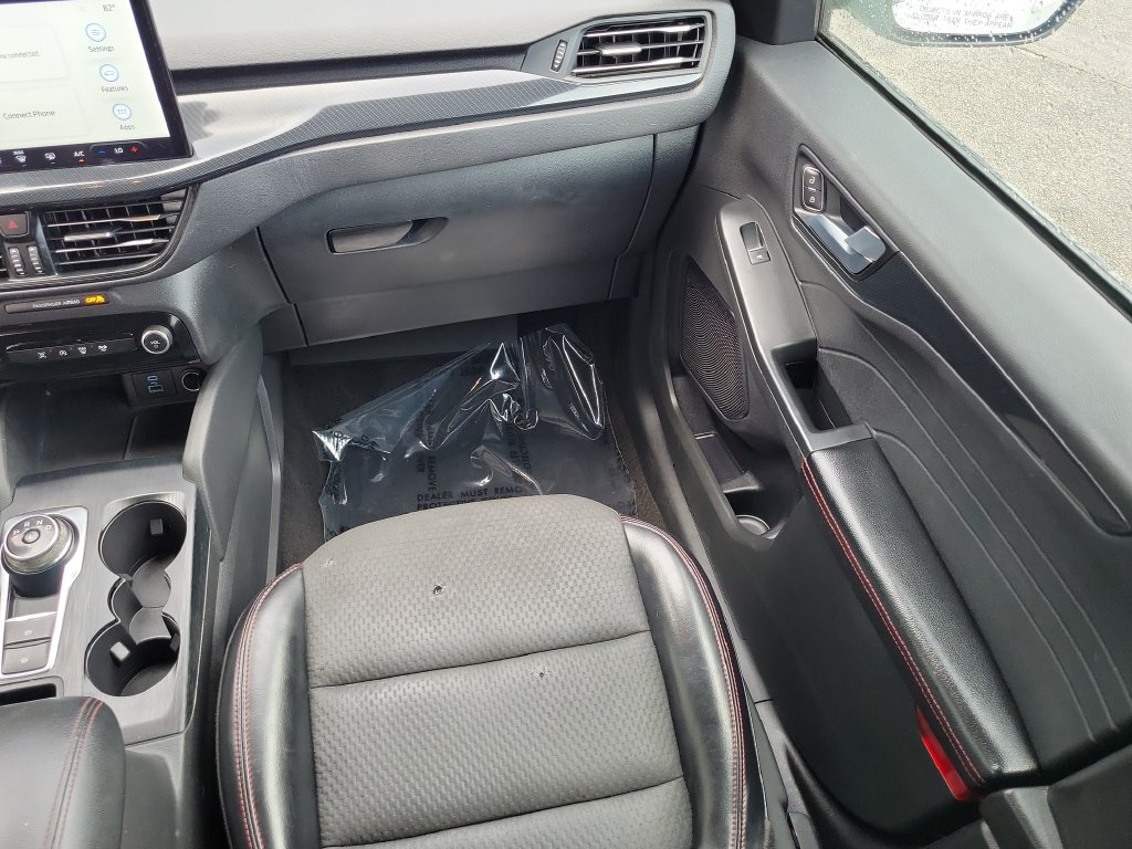 Used 2023 Ford Escape ST-Line w/ Tech Pack #1 FWD image 19
