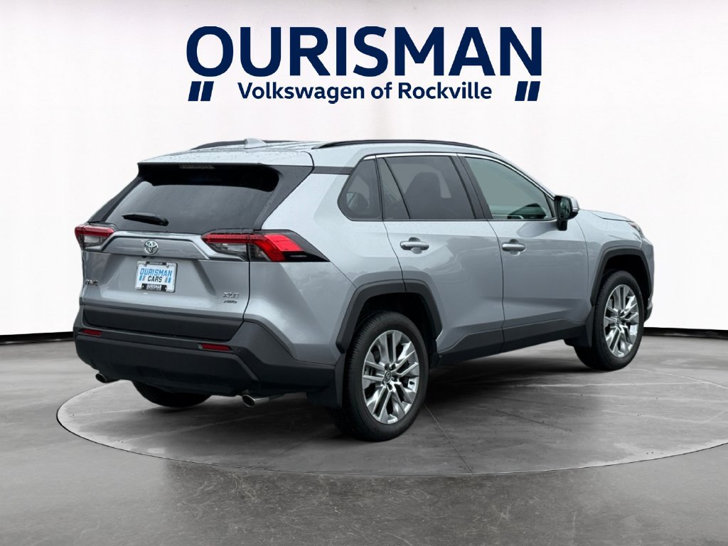 Used 2025 Toyota RAV4 XLE Premium AWD/4WD image 6