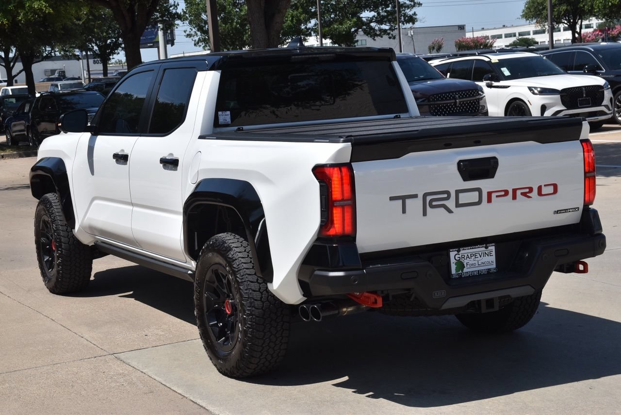 Used 2025 Toyota Tacoma TRD Pro AWD/4WD image 10