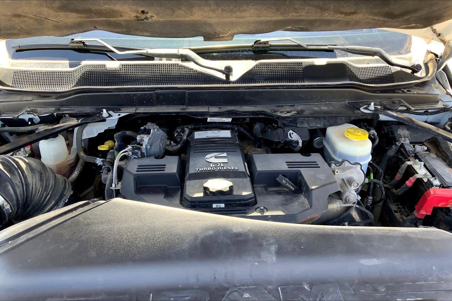 Used 2021 RAM 2500 Laramie w/ Chrome Appearance Group image 32