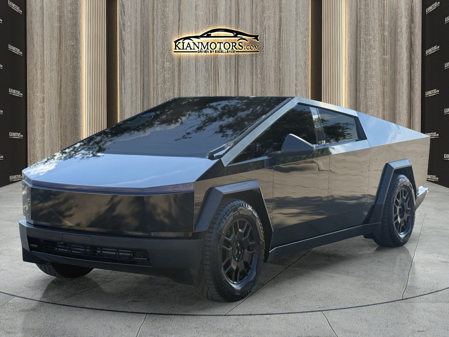 Used 2024 Tesla Cybertruck AWD Crew Cab image 5