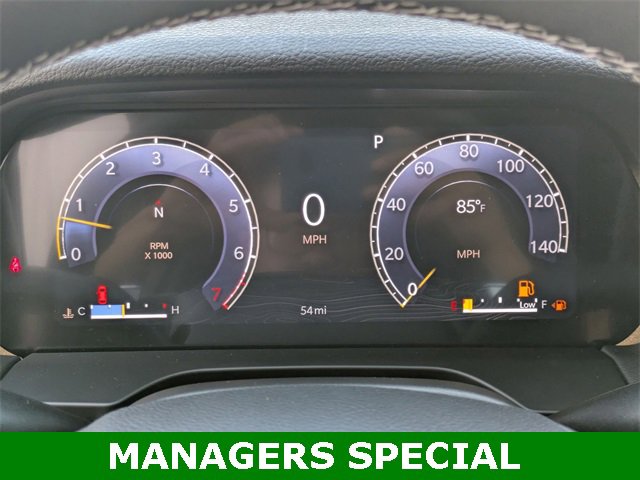 New 2025 Jeep Grand Cherokee Altitude image 14