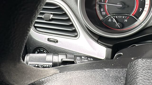 Used 2019 Dodge Journey SE w/ Blacktop Package image 15