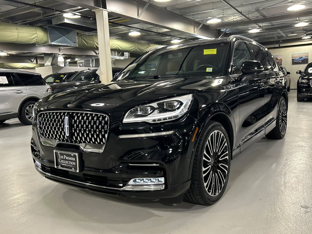 Used 2023 Lincoln Aviator Black Label w/ Dynamic Handling Package AWD/4WD image 5