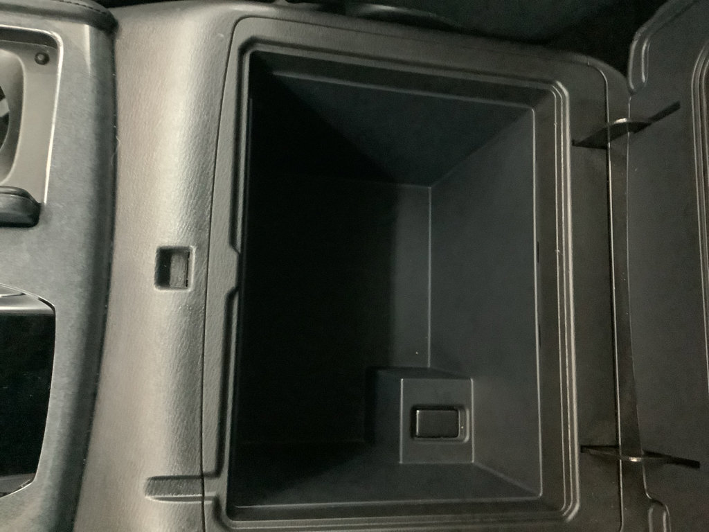 Used 2024 Nissan Armada SV image 20