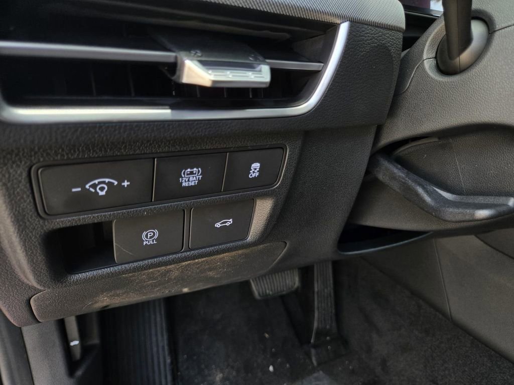 New 2025 Hyundai Sonata SEL FWD image 20