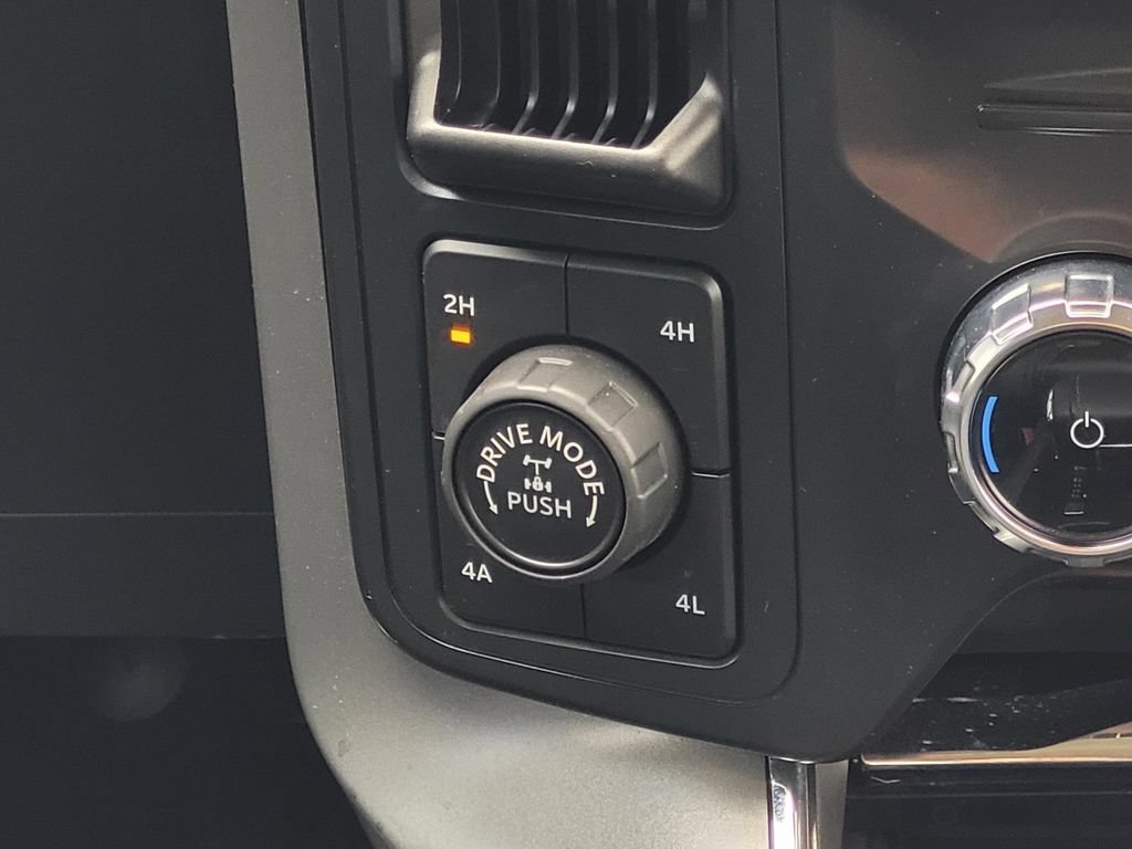 Used 2022 Ford F150 Lariat AWD/4WD image 20