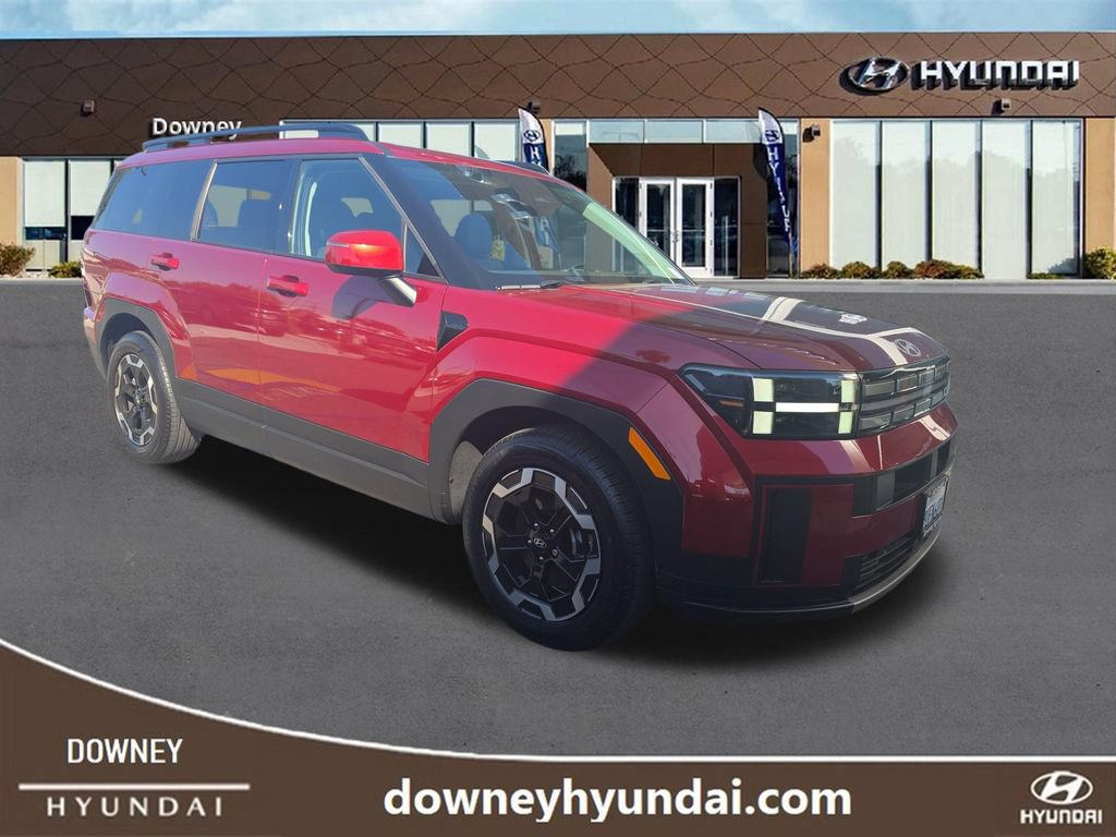 Used 2025 Hyundai Santa Fe SEL FWD image 7