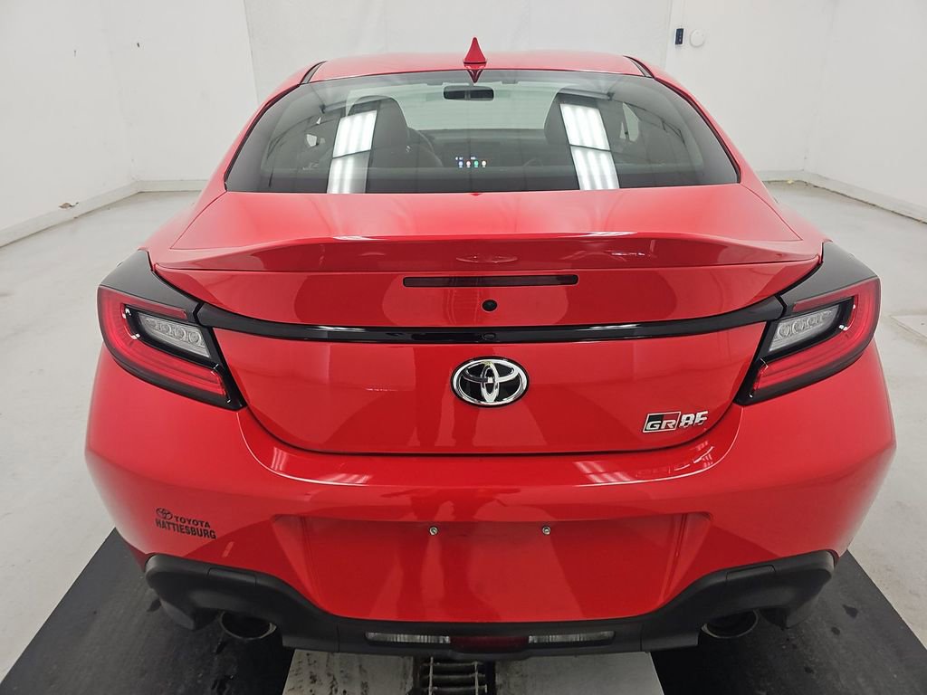 Used 2025 Toyota GR86 Premium image 7