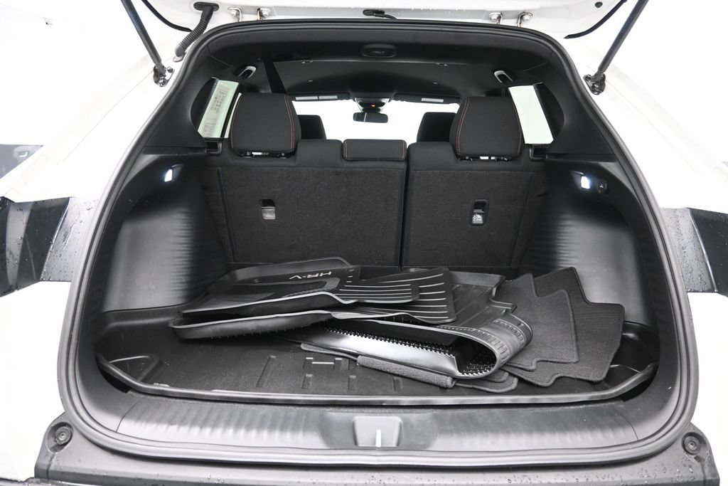 Used 2024 Honda HR-V Sport image 26