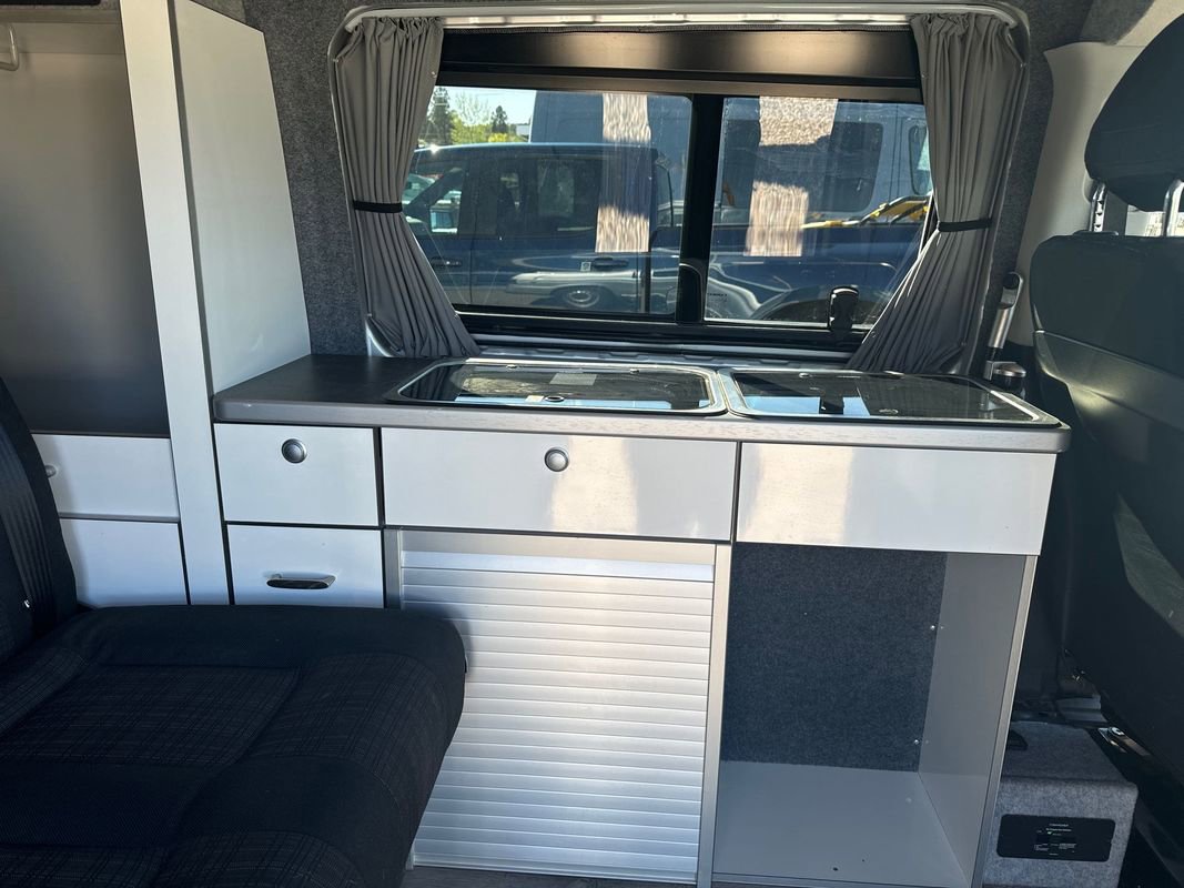 Used 2022 Mercedes-Benz Metris image 6