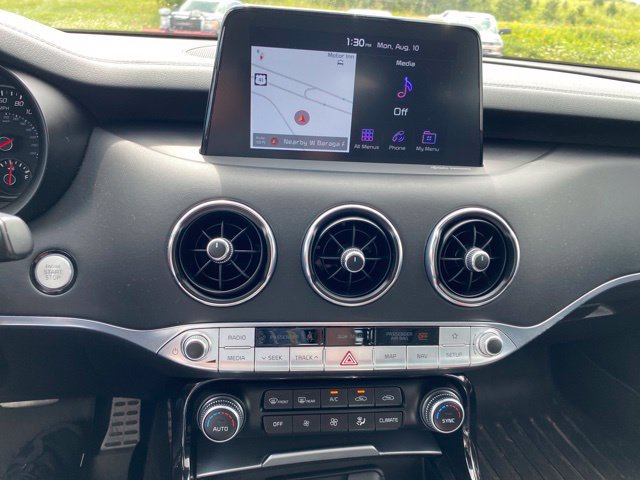 Used 2018 Kia Stinger GT2 AWD/4WD image 21