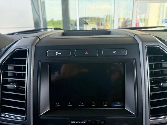 Used 2018 Ford Expedition XLT w/ Equipment Group 202A RWD image 31