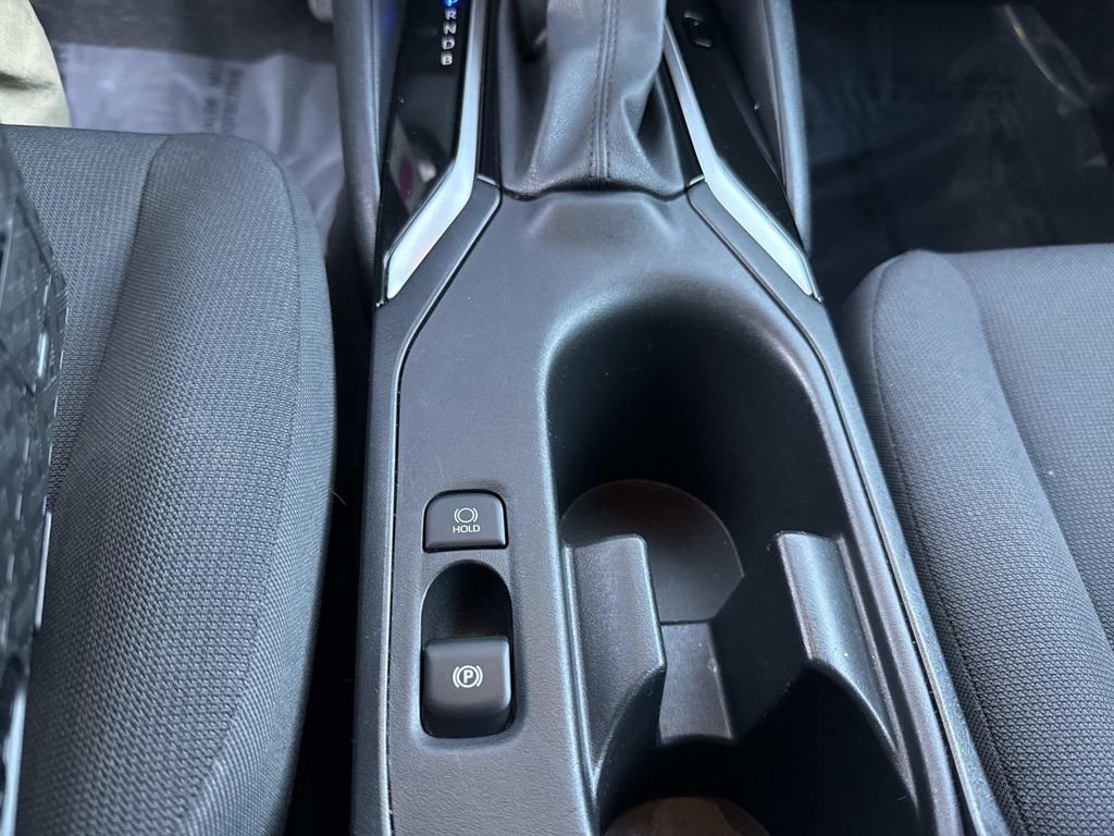 Used 2023 Toyota Corolla LE image 32