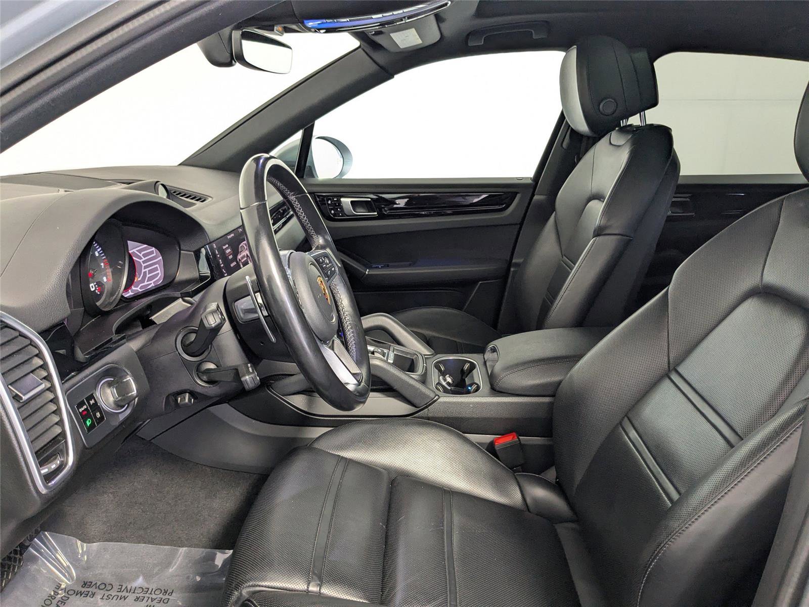 Used 2021 Porsche Cayenne image 8