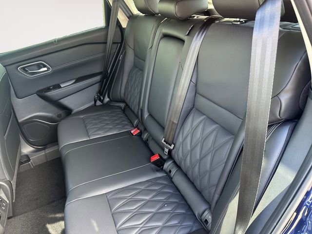 New 2026 Nissan Rogue Platinum w/ Platinum Premium Package image 13