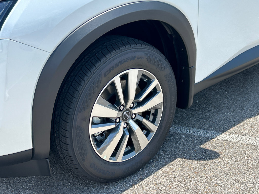 New 2026 Nissan Pathfinder SL FWD image 15