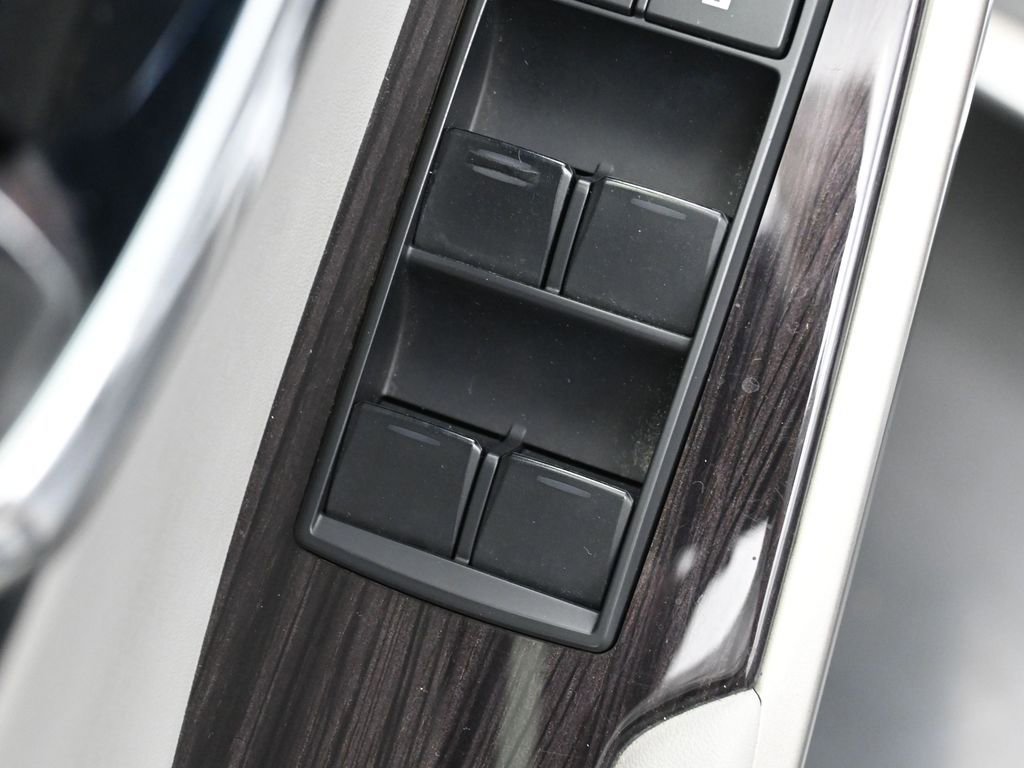 Used 2015 Lexus IS 250 AWD w/ Luxury Package image 14