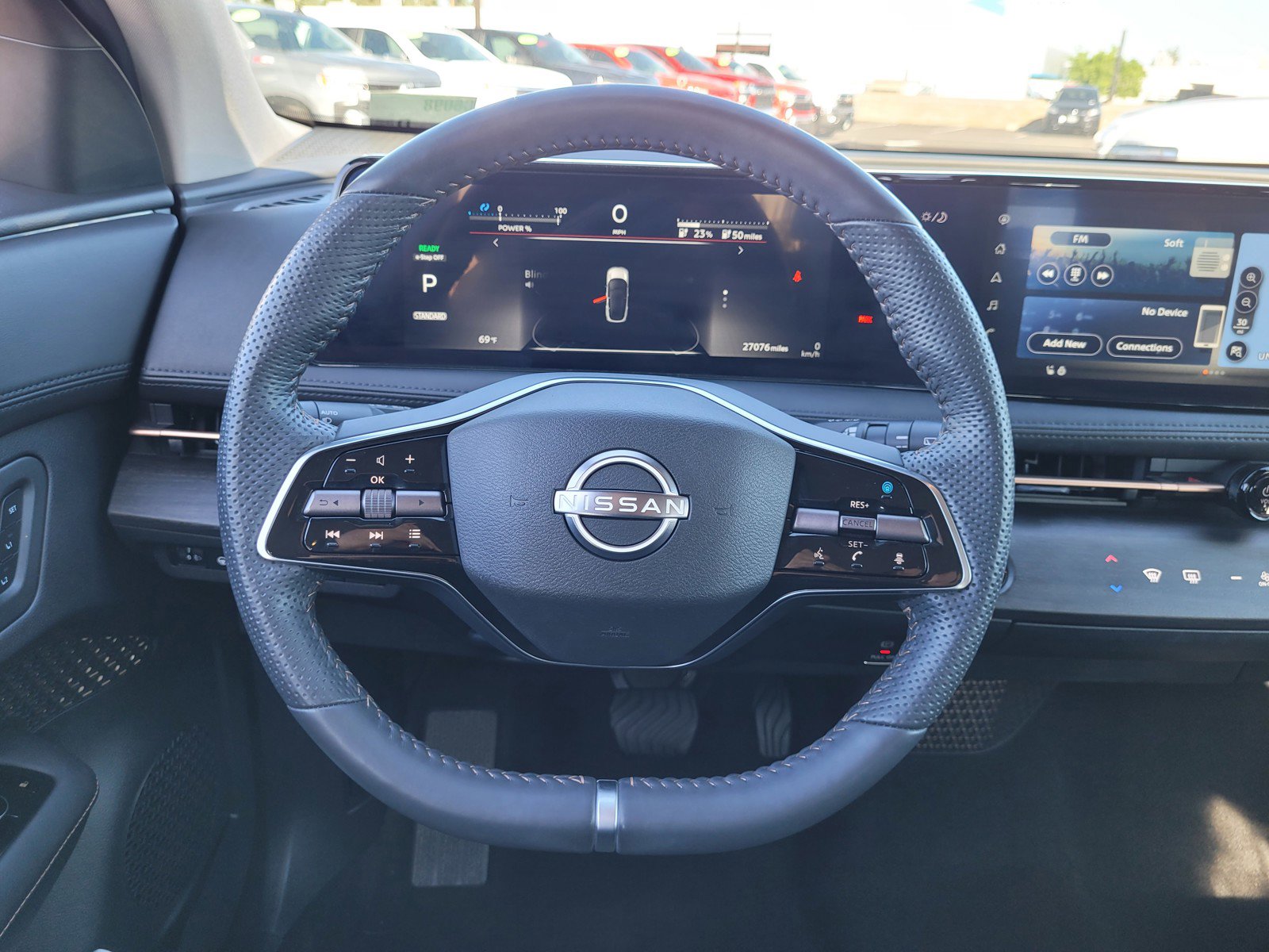 Used 2024 Nissan Ariya AWD image 16