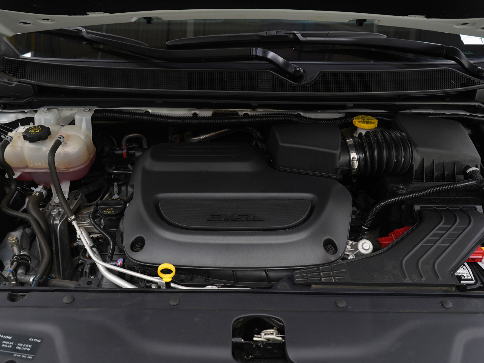 Used 2023 Chrysler Pacifica Touring-L w/ S Appearance Package AWD/4WD image 31