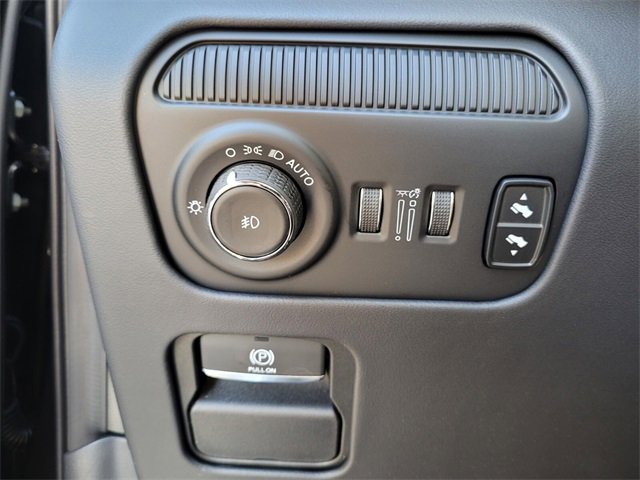 New 2025 Jeep Grand Wagoneer L Series II Obsidian w/ Quick Order Packagew 28T image 22