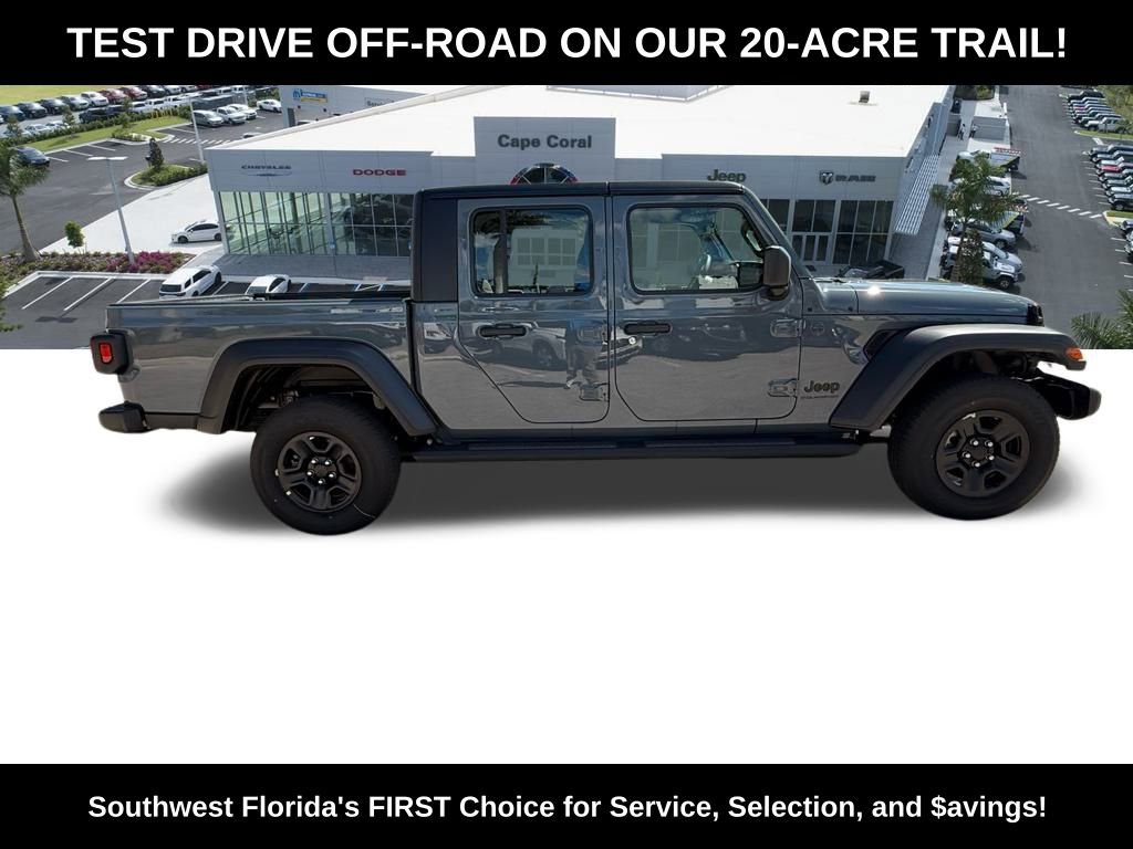 New 2026 Jeep Gladiator Sport image 2