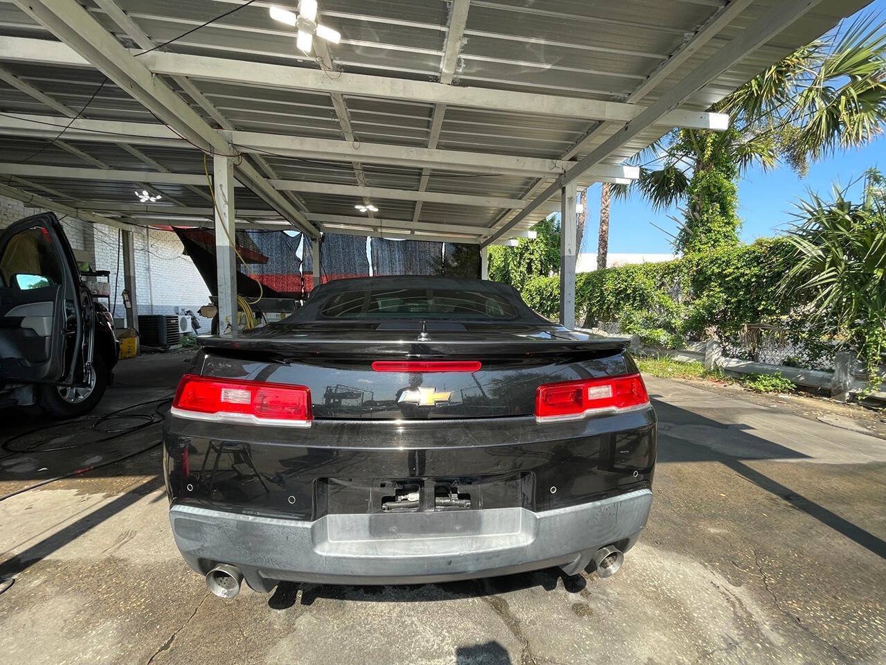 Used 2014 Chevrolet Camaro LT RWD image 7