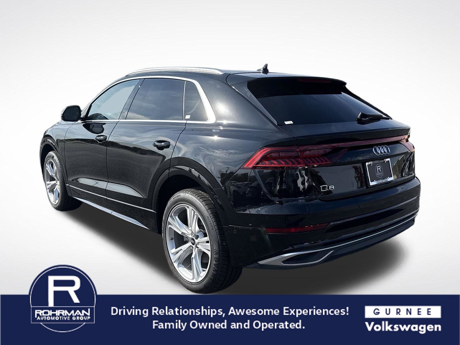 Used 2023 Audi Q8 Premium w/ Convenience Package AWD/4WD image 7