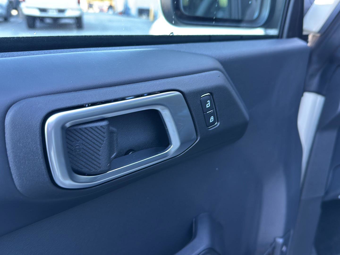 New 2025 Ford Bronco Outer Banks image 43