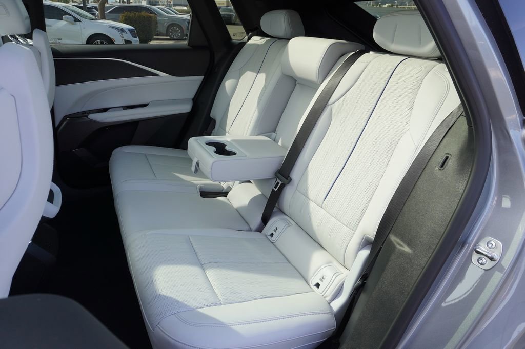New 2025 Cadillac Lyriq Sport RWD image 8