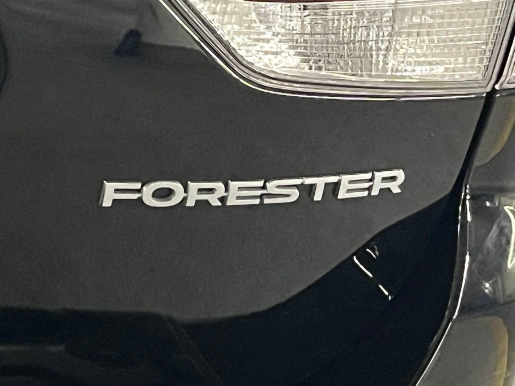 Used 2020 Subaru Forester Limited image 35