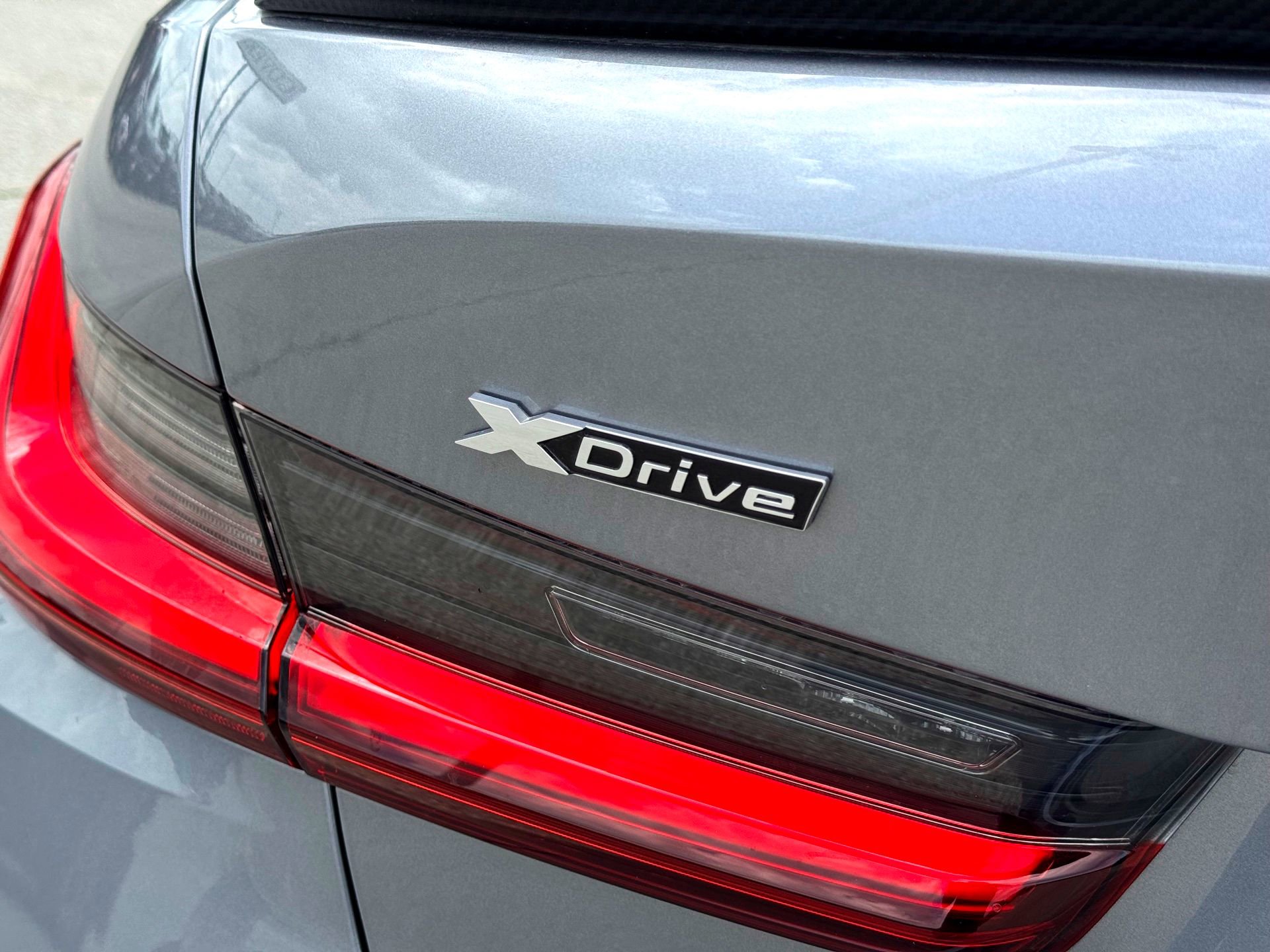 Used 2025 BMW M3 Competition image 11