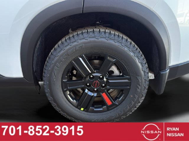 New 2026 Nissan Rogue SV w/ Rock Creek Premium Package AWD/4WD image 32