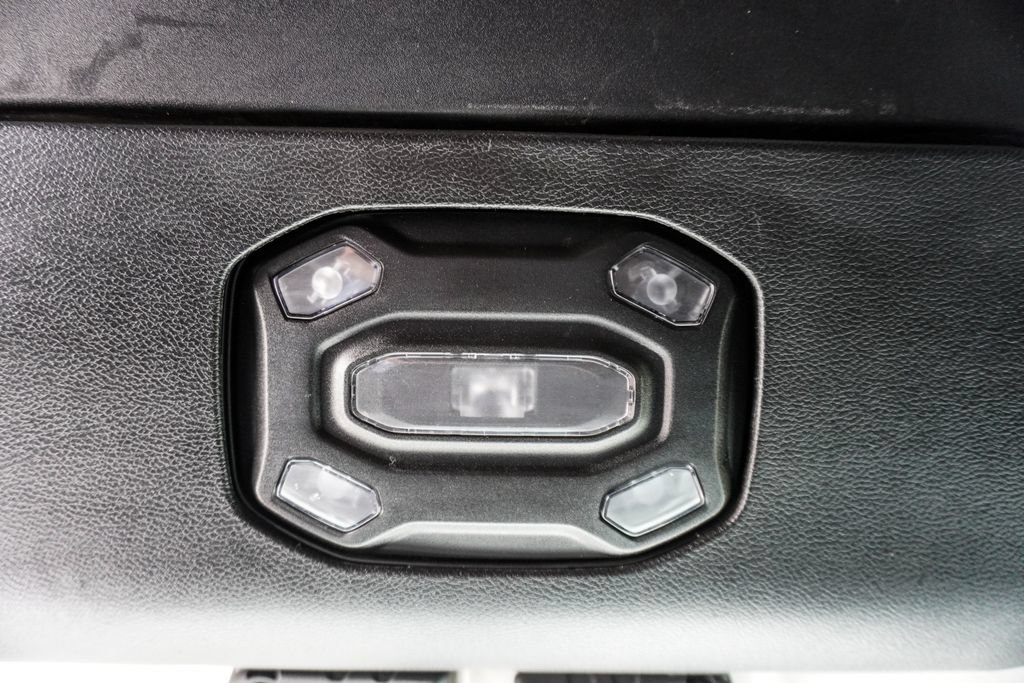 Used 2022 Jeep Gladiator Mojave w/ LED Lighting Group AWD/4WD image 8