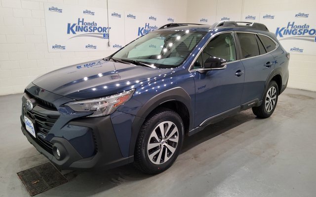 Used 2024 Subaru Outback Premium image 7