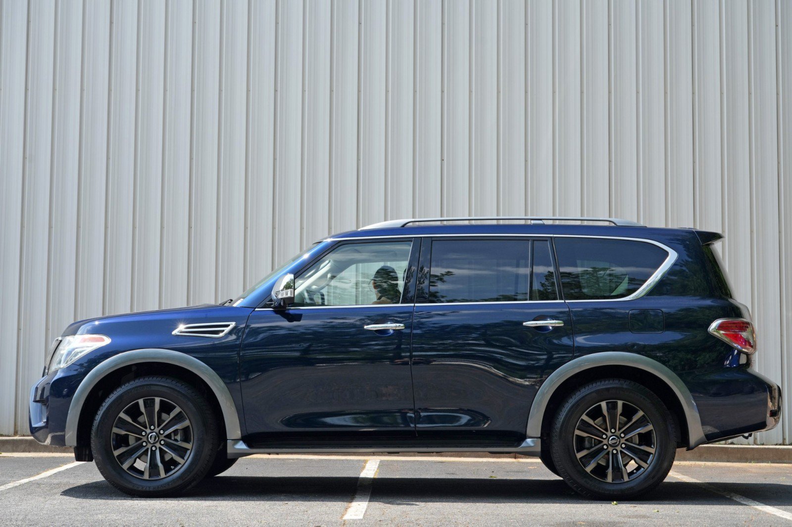 Used 2018 Nissan Armada Platinum w/ Cargo Package RWD image 7