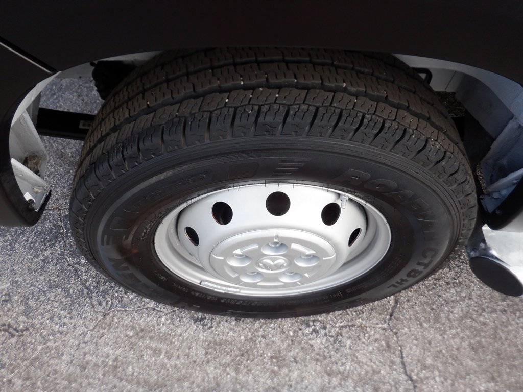 Used 2023 RAM ProMaster 2500 image 8