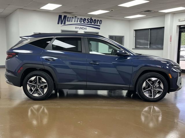 Used 2025 Hyundai Tucson SEL FWD image 4