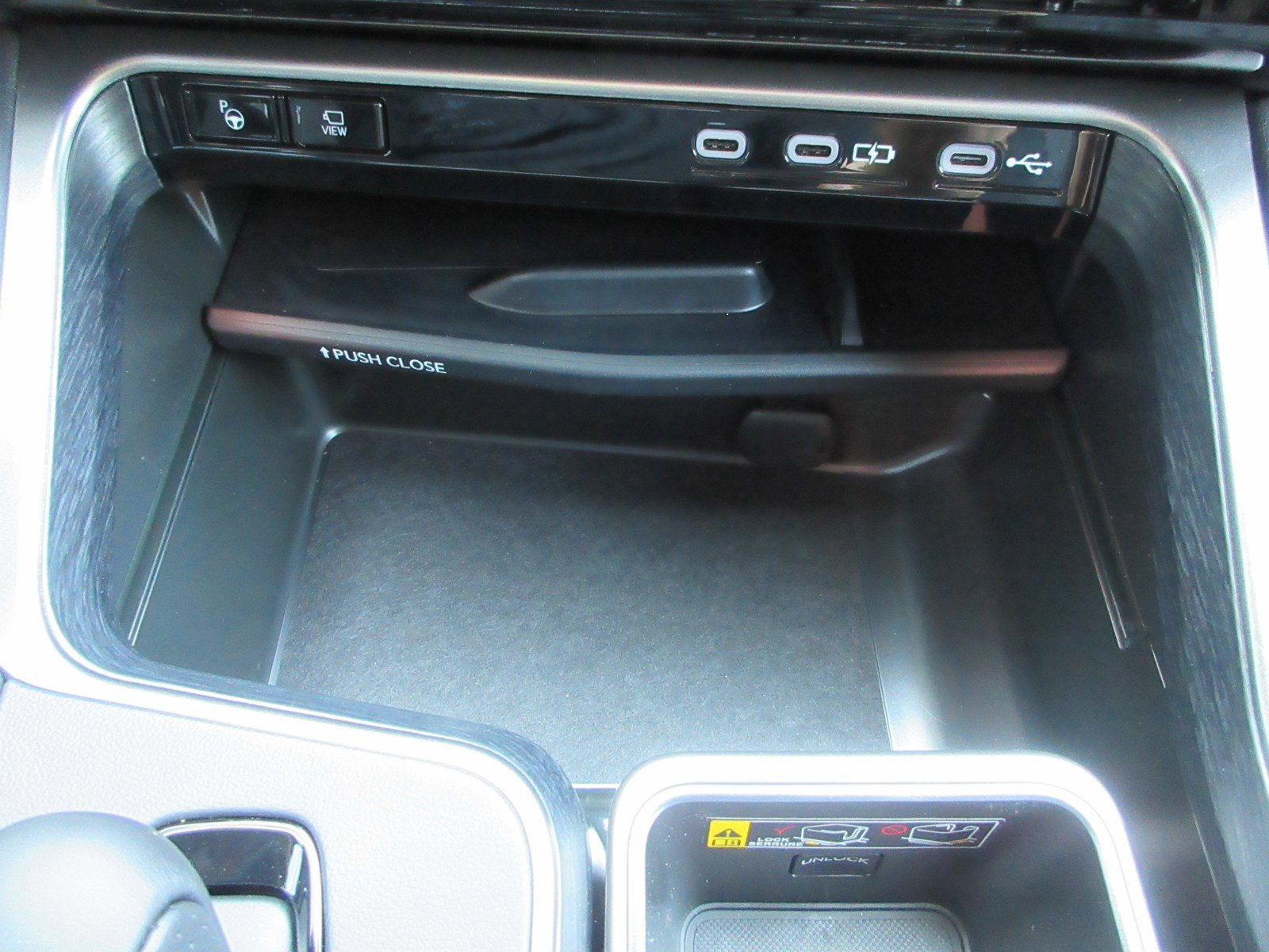 New 2026 Lexus TX 500h AWD image 46