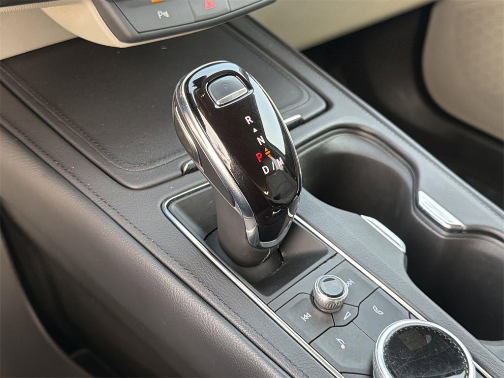 Certified 2023 Cadillac XT4 Premium Luxury image 12