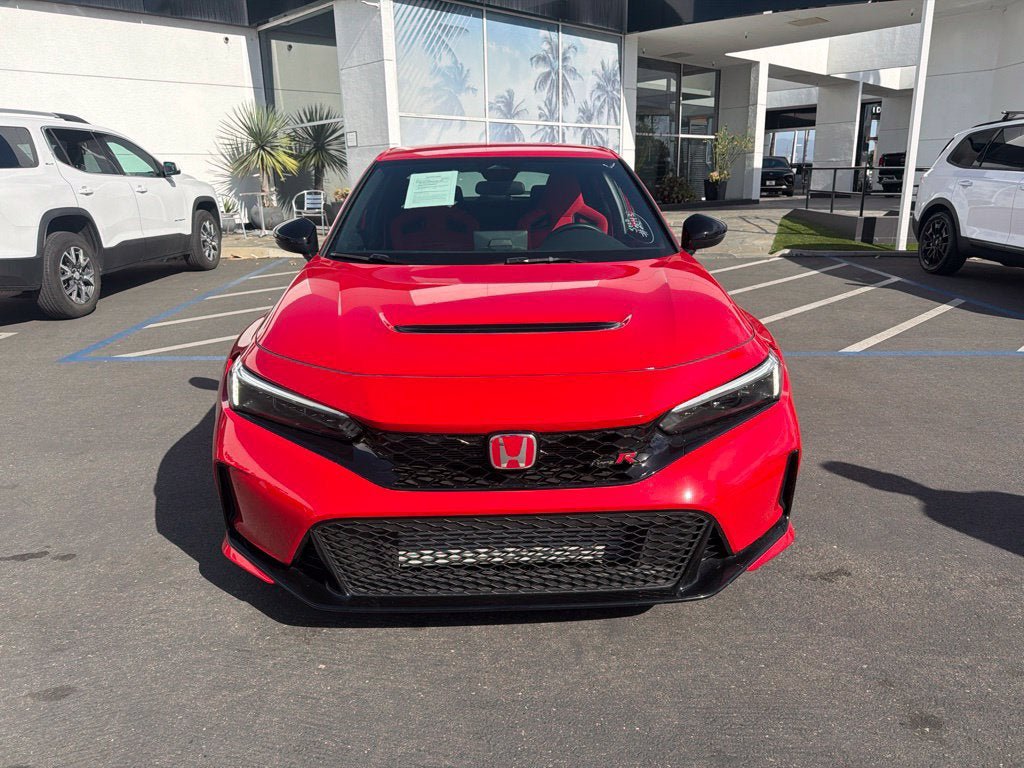 Used 2024 Honda Civic Type R image 3