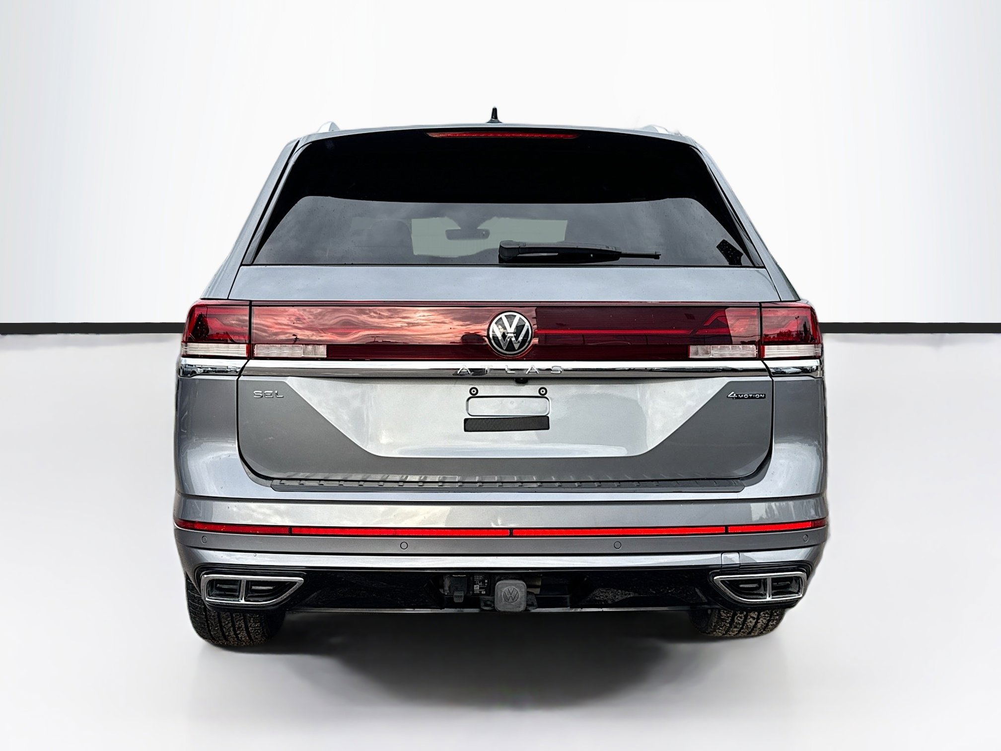 Used 2024 Volkswagen Atlas SEL Premium R-Line image 4