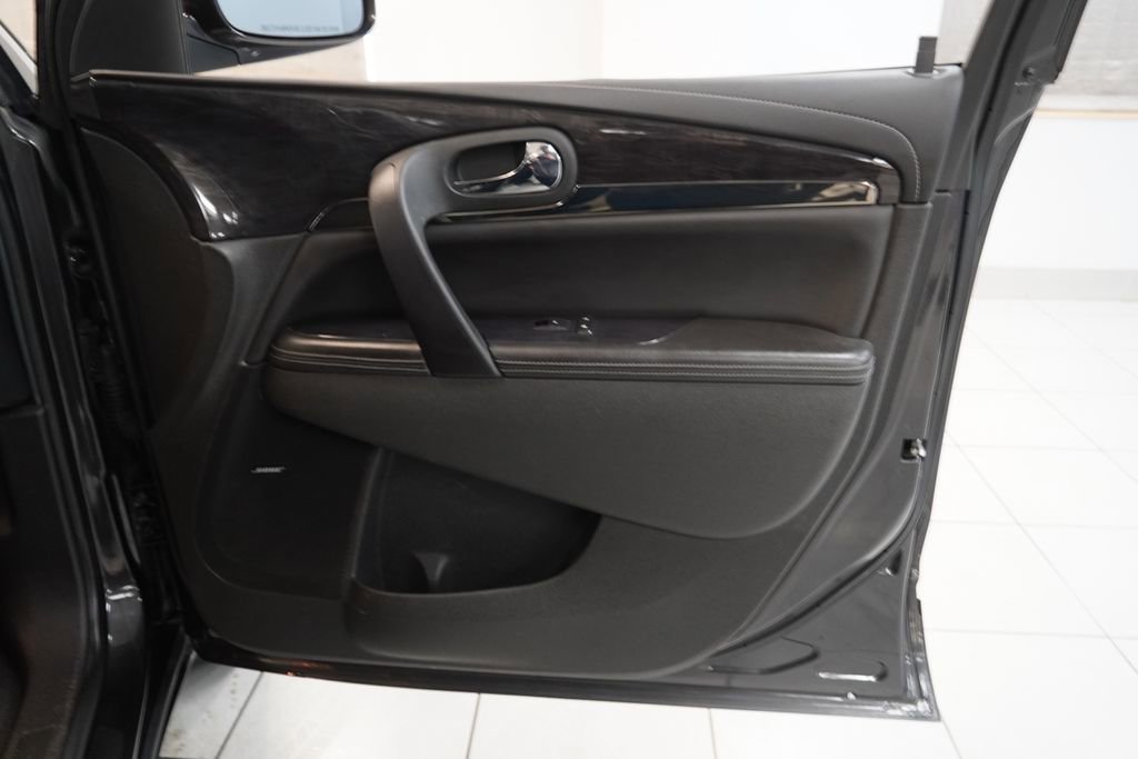 Used 2017 Buick Enclave Leather image 37