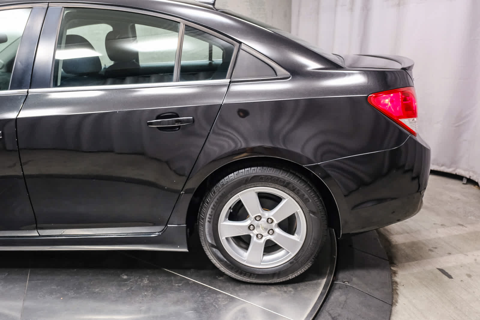 Used 2014 Chevrolet Cruze LT w/ RS Package FWD image 8