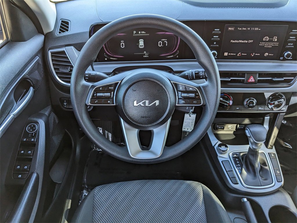 Certified 2024 Kia Seltos LX image 17