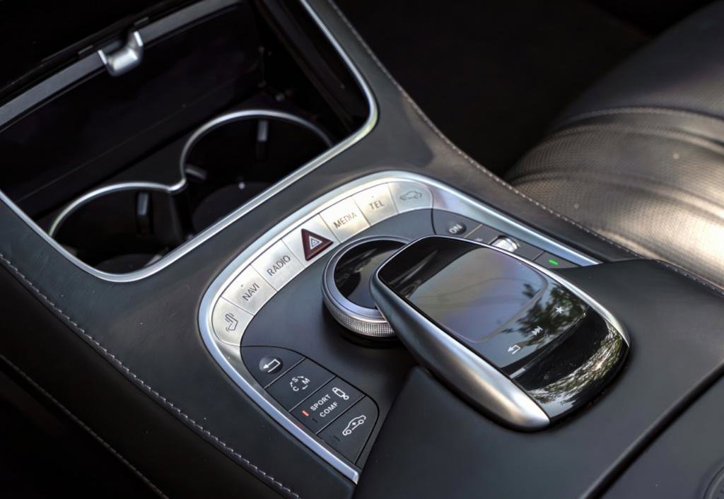 Used 2017 Mercedes-Benz S 63 AMG 4MATIC Cabriolet w/ Driver Assistance Package image 12