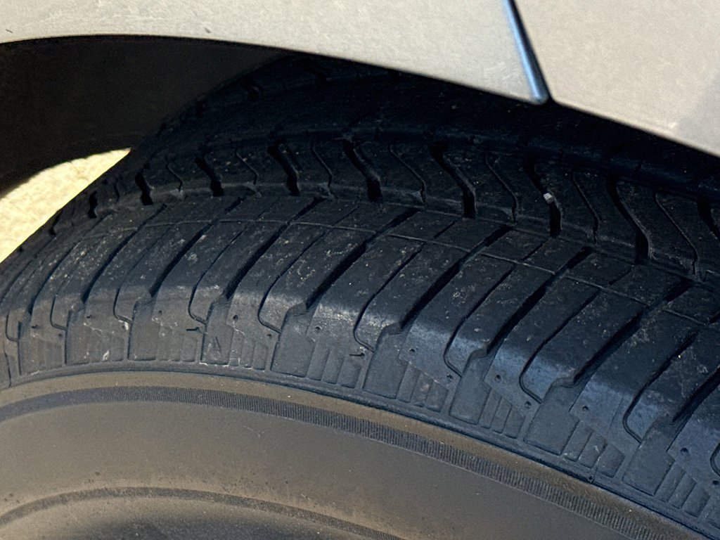 Used 2023 Chevrolet Equinox LS w/ Driver Confidence II Package image 10