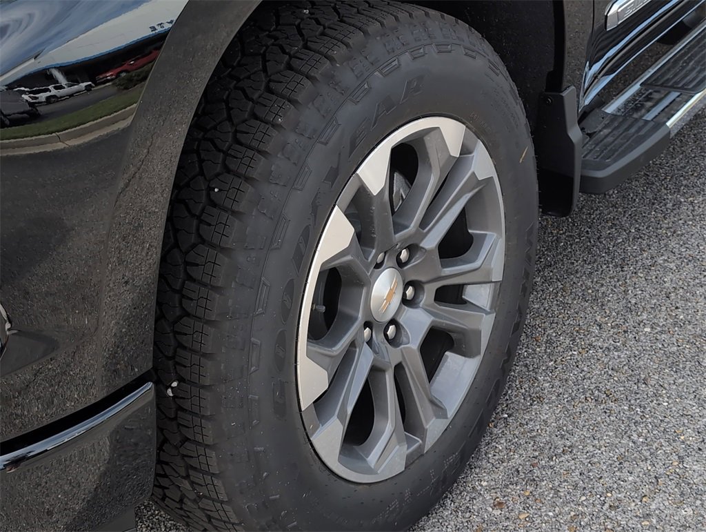 New 2026 Chevrolet Silverado 1500 High Country w/ LPO, Dark Essentials Package image 34